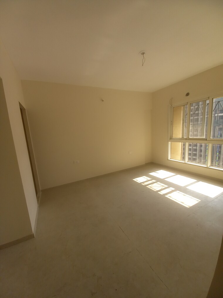 Room, dosti-west-county-phase-4-dosti-pine 2 Bedroom 747 Sq.Ft. Apartment In Balkum Pada Thane 9507938