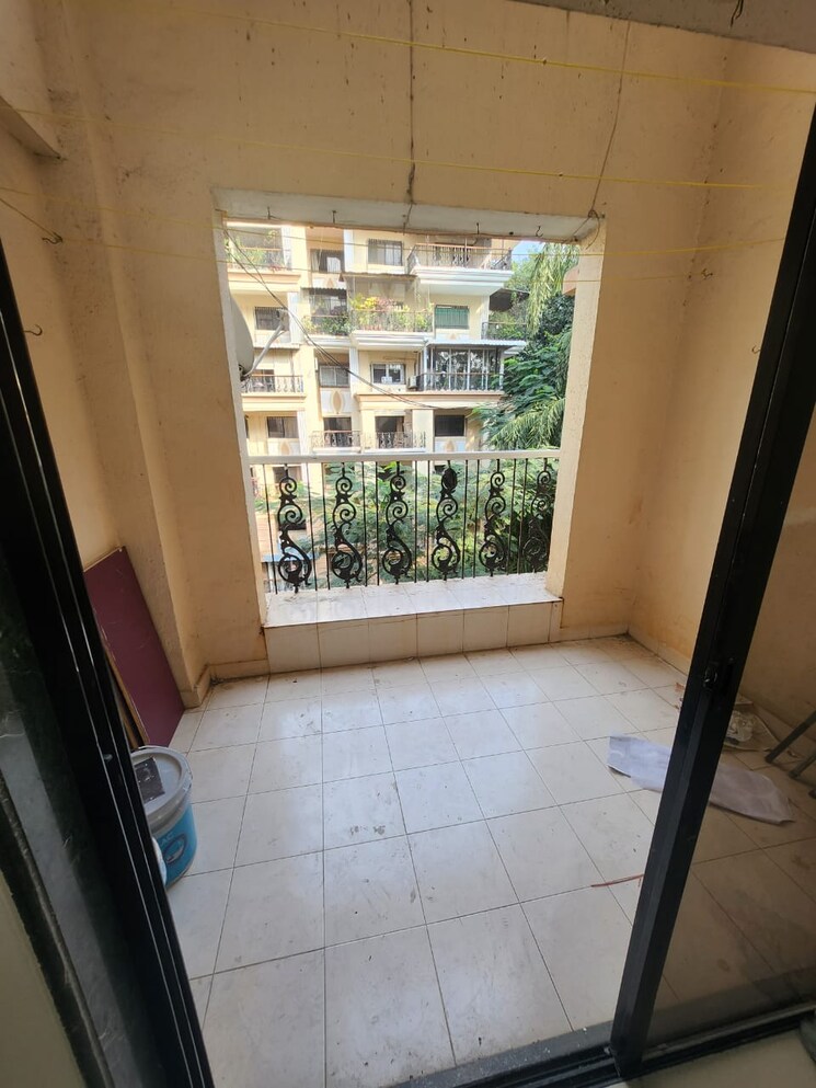 Balcony, flower-valley-apartment 2 Bedroom 1200 Sq.Ft. Apartment In Wanowrie Pune 9507951