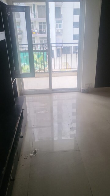 3 BHK Apartment For Rent in Amrapali Zodiac, Sector 120