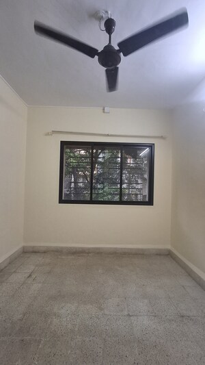 Room in 1 BHK Apartment at Dattani Park 7A, Kandivali East – for Rent