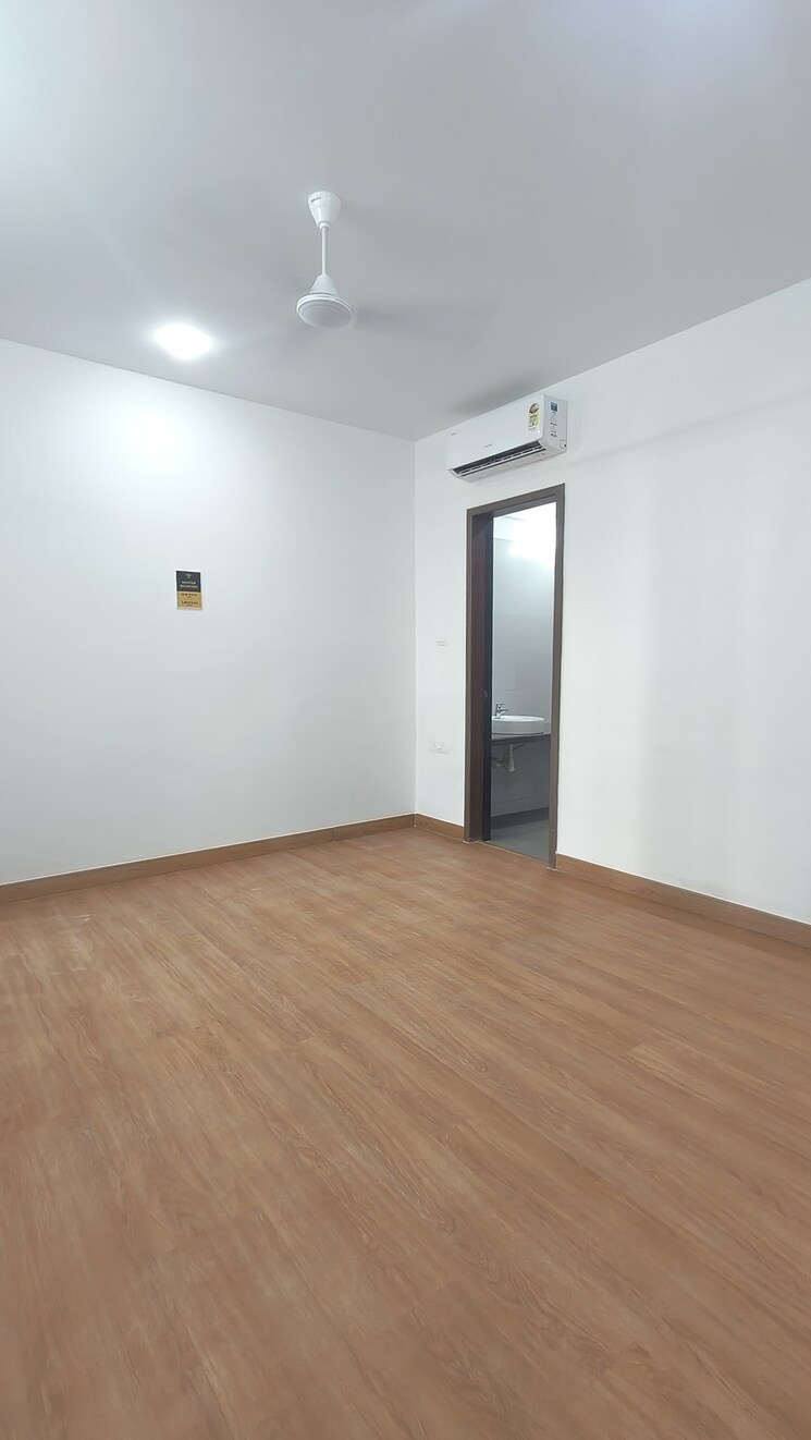 Master Bedroom, vikram-midori-towers 3 Bedroom 1154 Sq.Ft. Apartment In Pimple Nilakh Pune 9508013