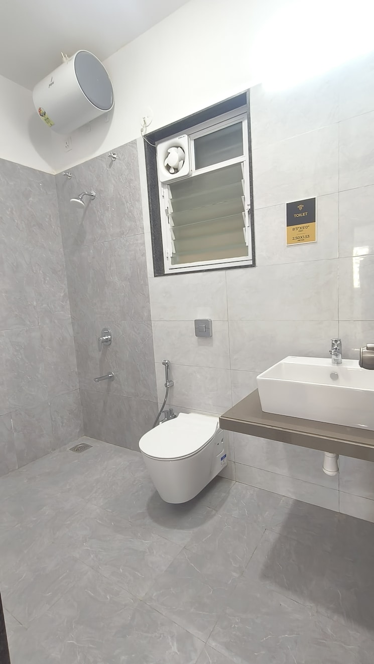Bathroom, vikram-midori-towers 3 Bedroom 1154 Sq.Ft. Apartment In Pimple Nilakh Pune 9508013