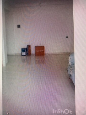 Room in 3 BHK Apartment at Goregaon West – for Rent