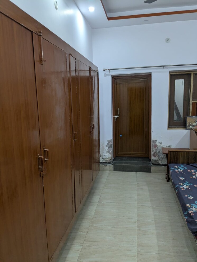 Room, jewel-apartment 3.5 Bedroom 1250 Sq.Ft. Apartment In Hazratganj Lucknow 9508043