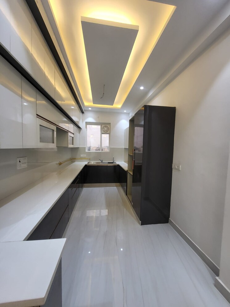 Kitchen, green fields colony 4 Bedroom 2250 Sq.Ft. Builder Floor In Green Fields Colony Faridabad 9508058