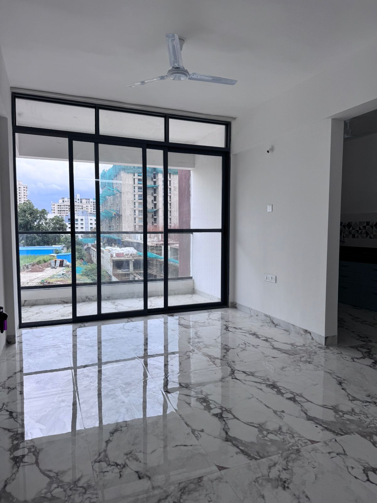 2 BHK + Pooja Room Apartment For Rent in Amol Tulsi 54