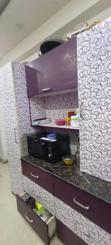 Furnished Amenities in 3.5 BHK Builder Floor at Sector 51 – for Sale