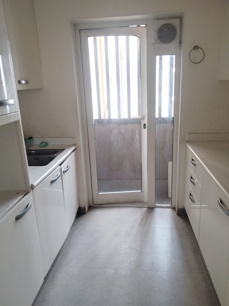 Kitchen, lodha-fiorenza 2 Bedroom 835 Sq.Ft. Apartment In Goregaon East Mumbai 9508106