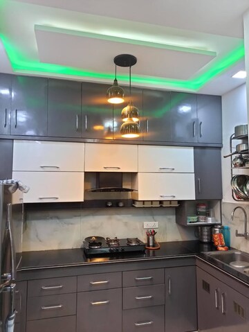 Kitchen in 2 BHK Builder Floor at Highland Park Chandigarh, Bhabat – for Rent
