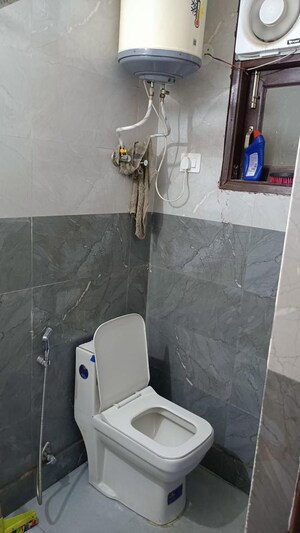 Bathroom in 1 BHK Builder Floor at Saket – for Rent