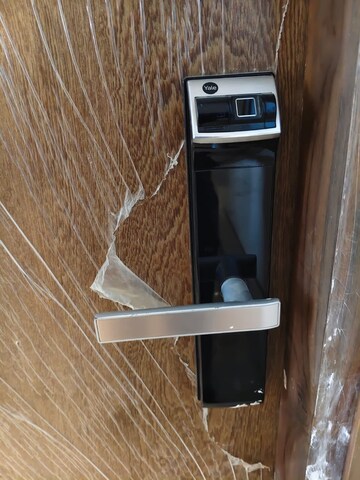 Furnished Amenities in 3 BHK Apartment at Prestige Jasdan Classic, Mahalaxmi – for Rent