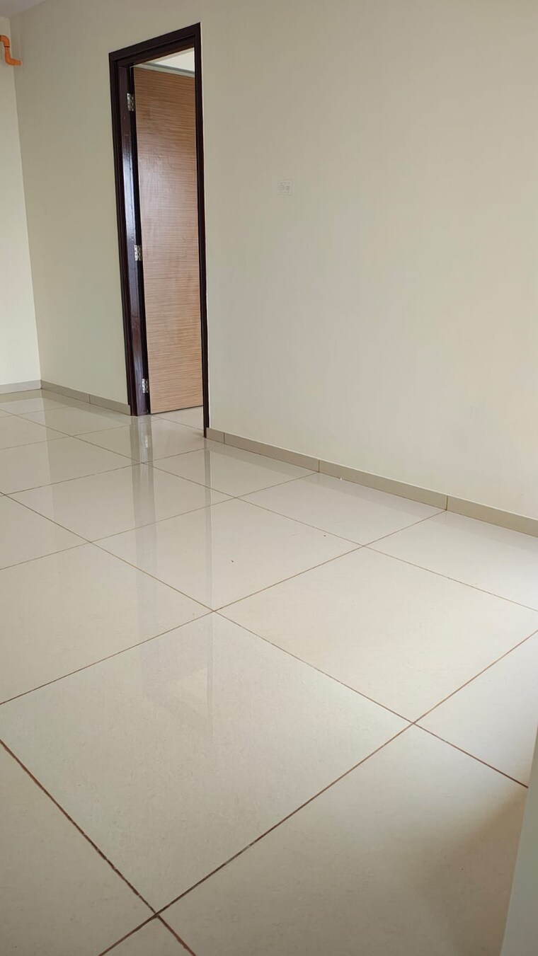 Room, raj-infinia 3 Bedroom 1200 Sq.Ft. Apartment In Malad West Mumbai 9508171