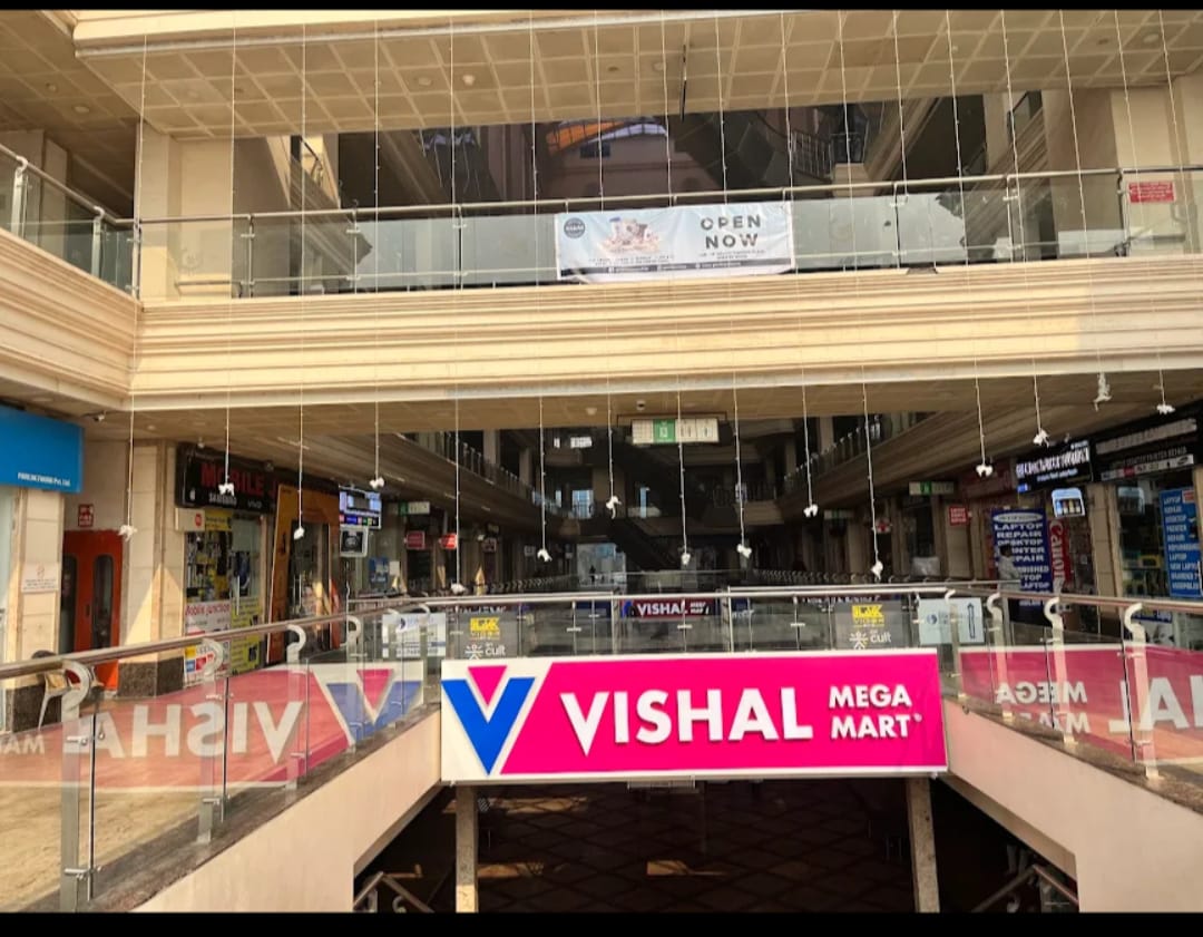 Retail Shop For Sale in Galaxy Diamond Plaza