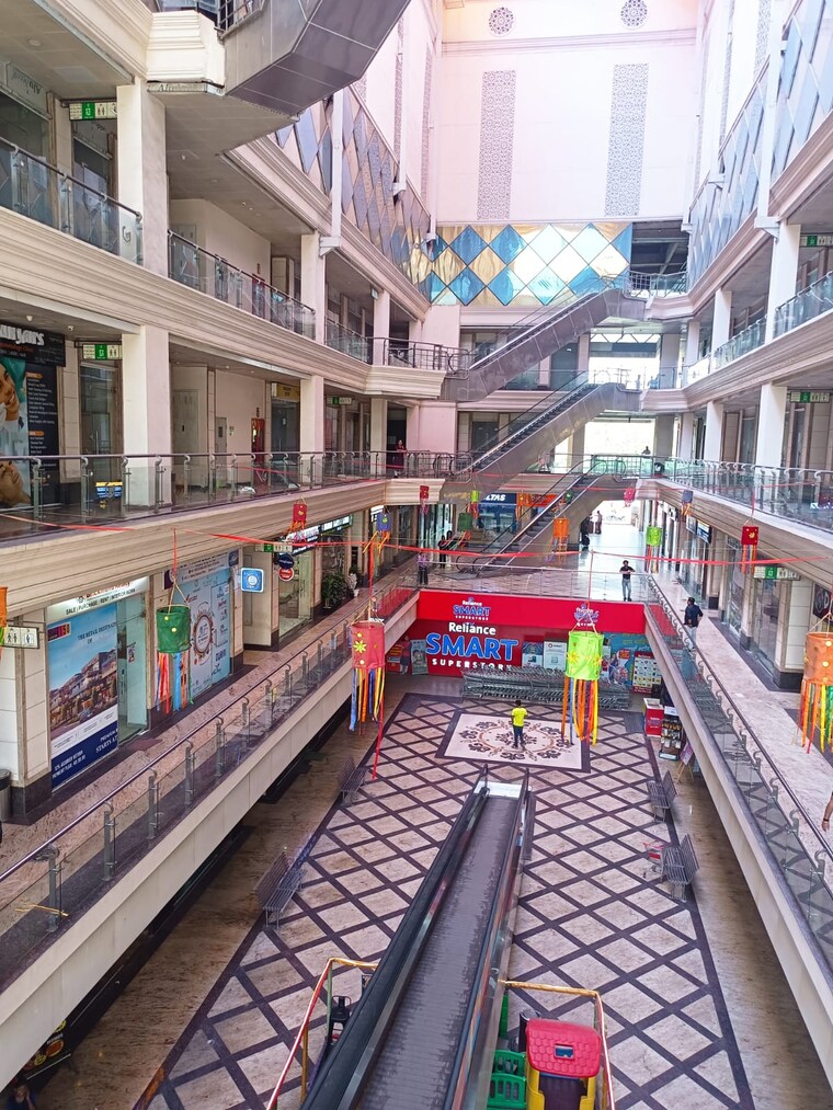 Exterior View, galaxy-diamond-plaza Commercial Shop 213 Sq.Ft. In Sector 4 Greater Noida Greater Noida 9508139