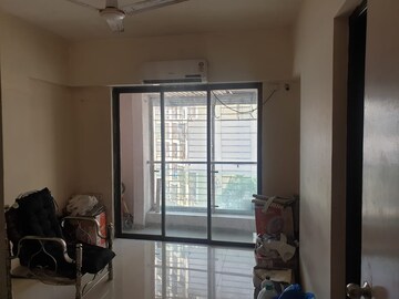 Room in 2 BHK Apartment at Omkar Raga, Chembur – for Rent