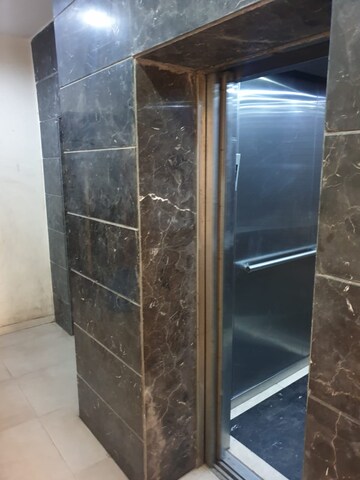 Furnished Amenities in 2 BHK Apartment at Omkar Raga, Chembur – for Rent