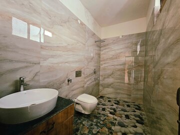 Bathroom in 3 BHK Builder Floor at Vip Road – for Sale