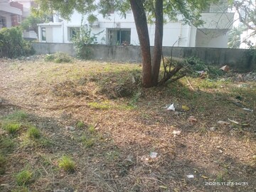  Plot – Garden View at Akota - for Sale