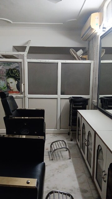  Office Space For Sale in Khirki Extension