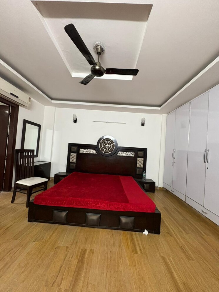 Bedroom, saket 3 Bedroom 200 Sq.Yd. Builder Floor In Saket Delhi 9508324