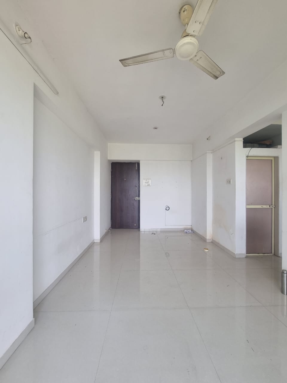 1 BHK + Extra Room Apartment For Rent in Gurukrupa Guru Atman
