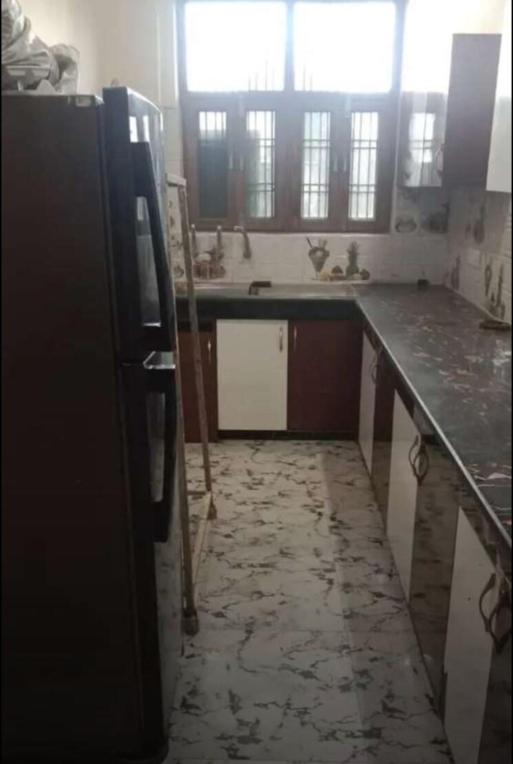 Kitchen, hazratganj 3 Bedroom 1750 Sq.Ft. Apartment In Hazratganj Lucknow 9508351