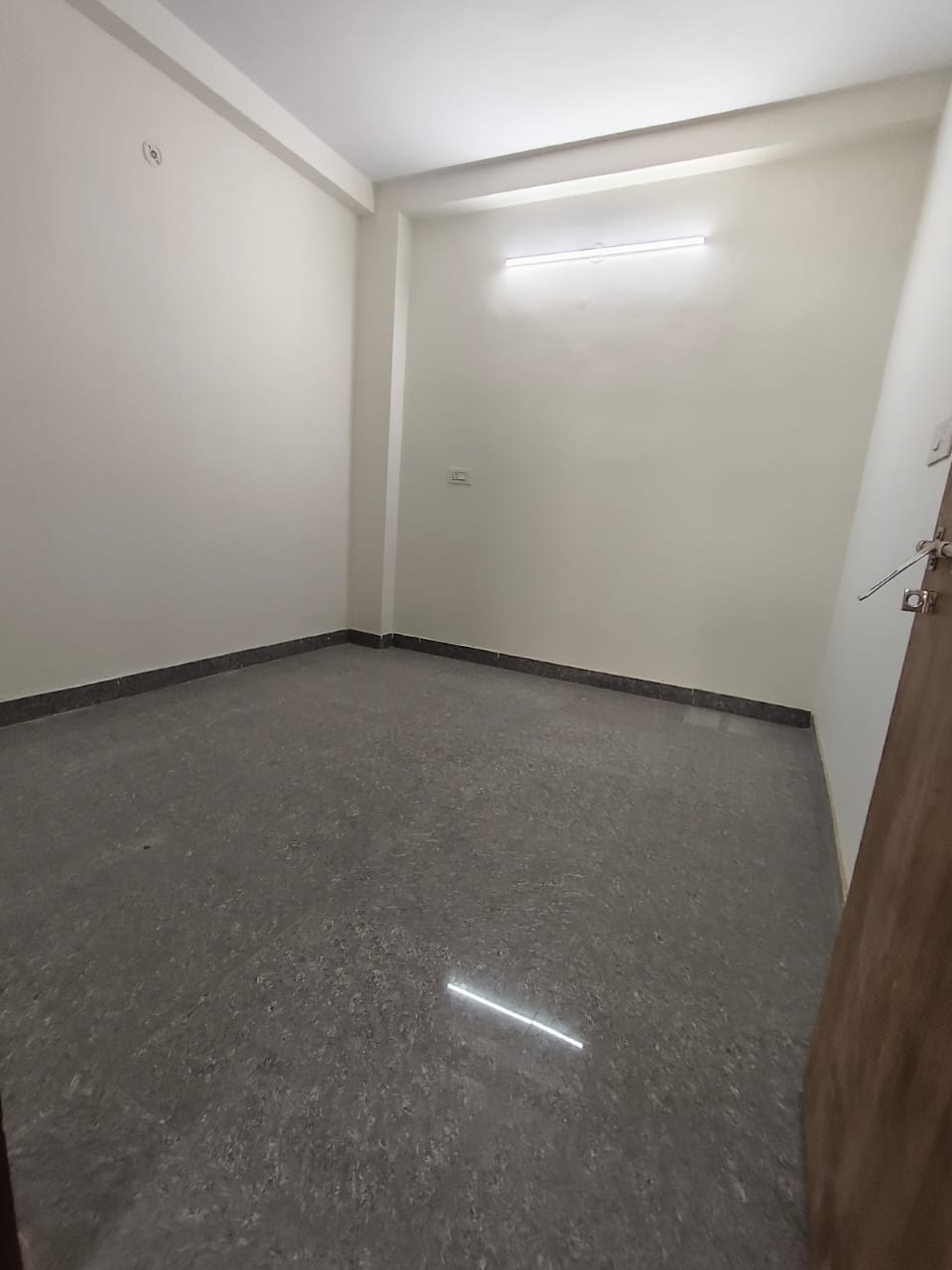 2 BHK Builder Floor For Rent in Chattarpur 