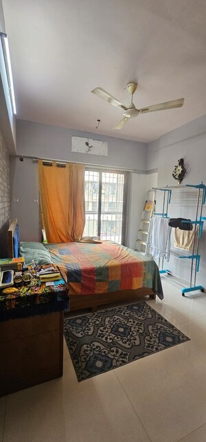 Bedroom in 1 BHK Apartment at Malad West – for Sale