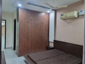 Bedroom in 3 BHK Builder Floor at Sector 51 – for Rent