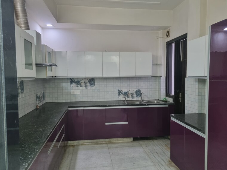 Kitchen, sector 51 3 Bedroom 2400 Sq.Ft. Builder Floor In Sector 51 Gurgaon 9508388