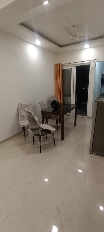 Gym in 3 BHK Apartment at Mansarovar – for Rent