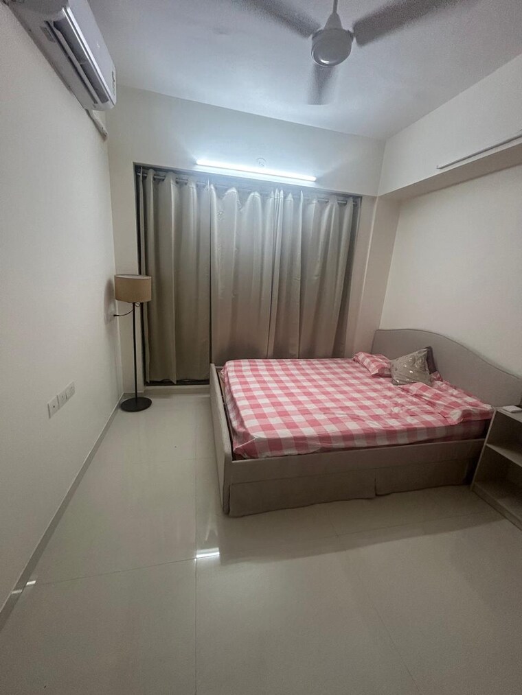 Bedroom, runwal-nirvana 2 Bedroom 730 Sq.Ft. Apartment In Parel Mumbai 9508406