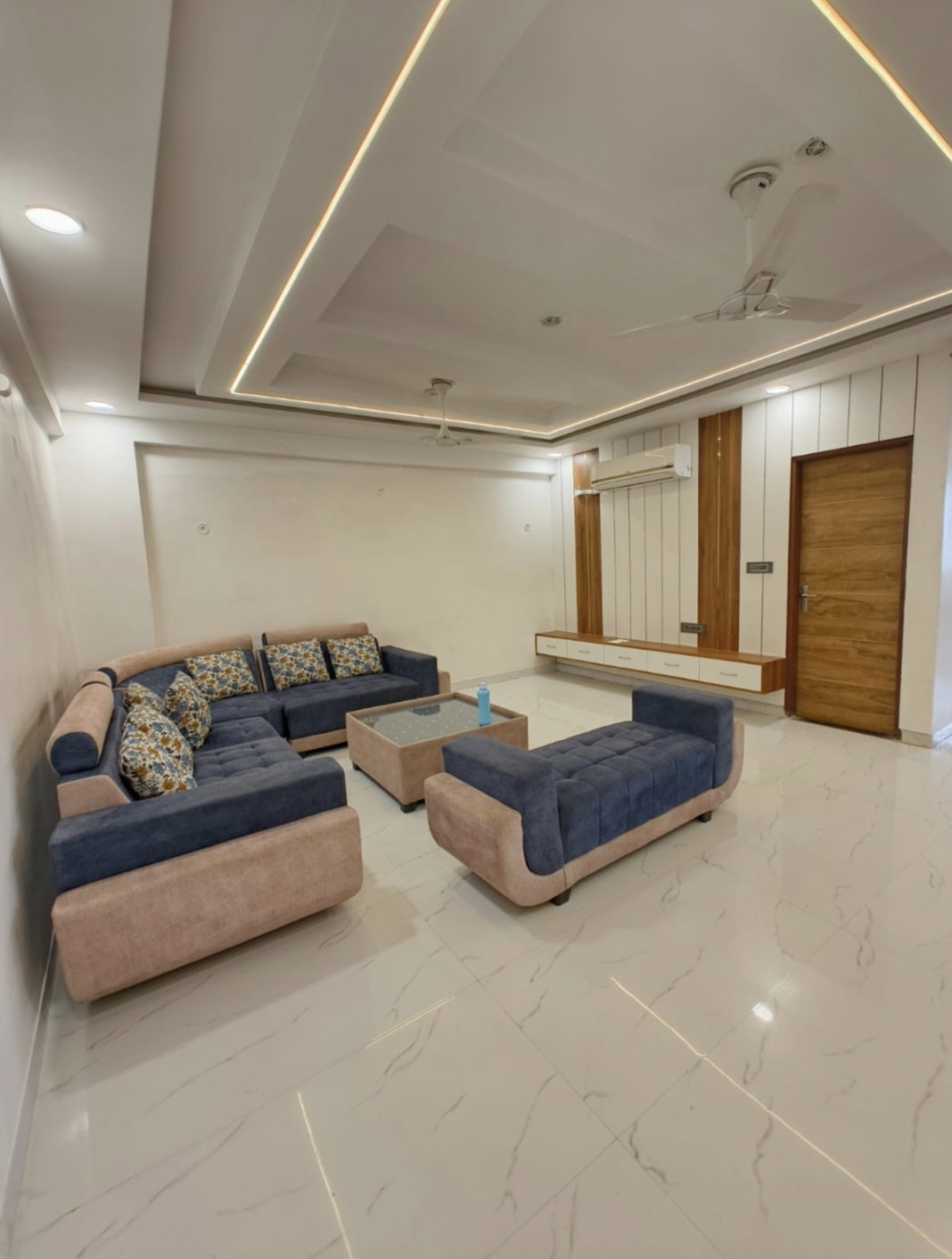 4 BHK Apartment For Rent in Mansarovar