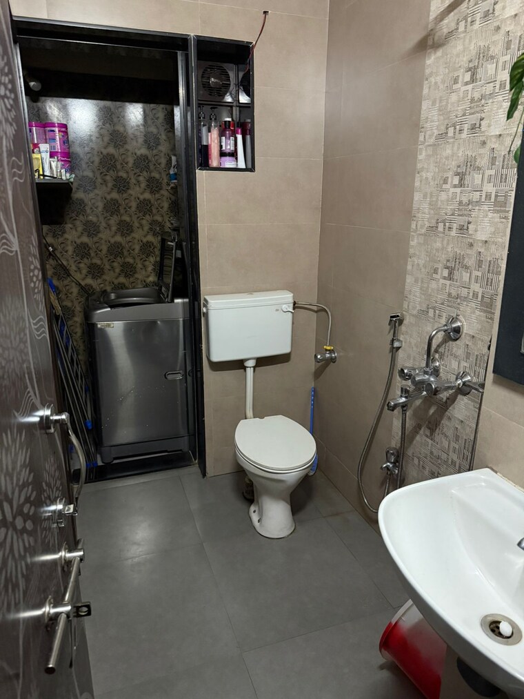 Bathroom, crystal-garden-estate-chs 2 Bedroom 1050 Sq.Ft. Apartment In Manpada Thane 9508414