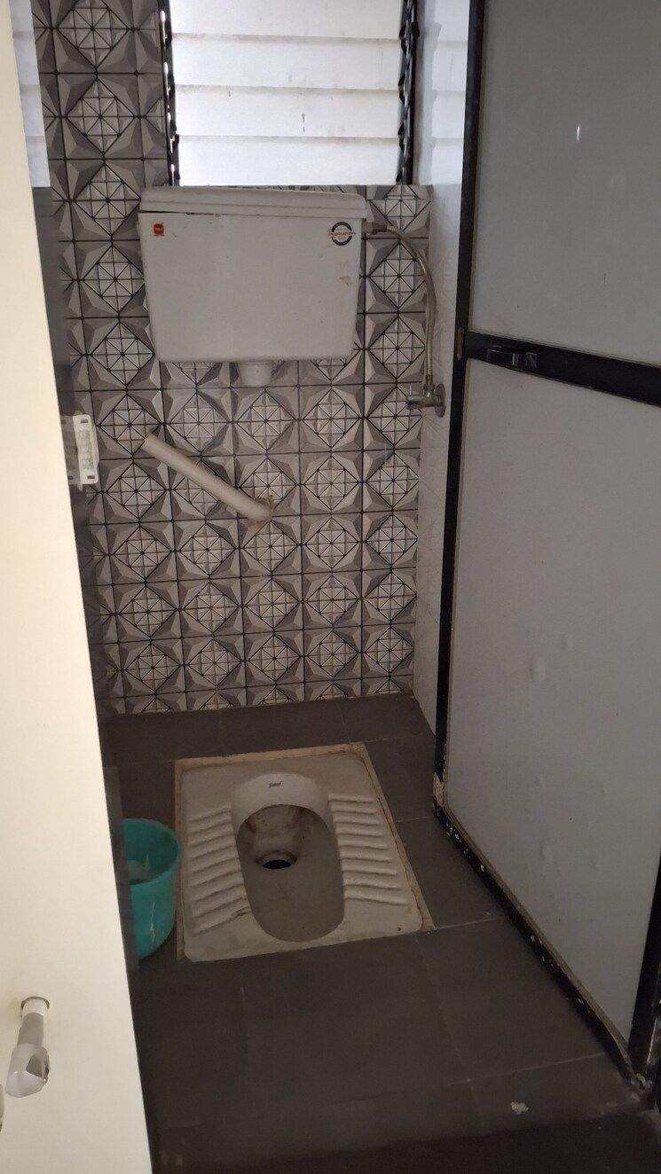 Bathroom, radhe-krishna-sapphire 1 Bedroom 690 Sq.Ft. Apartment In Ulwe Navi Mumbai 9508432