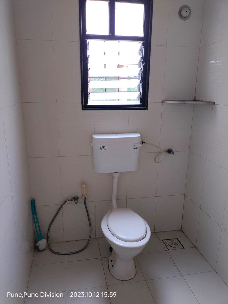 Bathroom, tirupati-campus-phase-7 3 Bedroom 1010 Sq.Ft. Apartment In Dhanori Pune 9508435