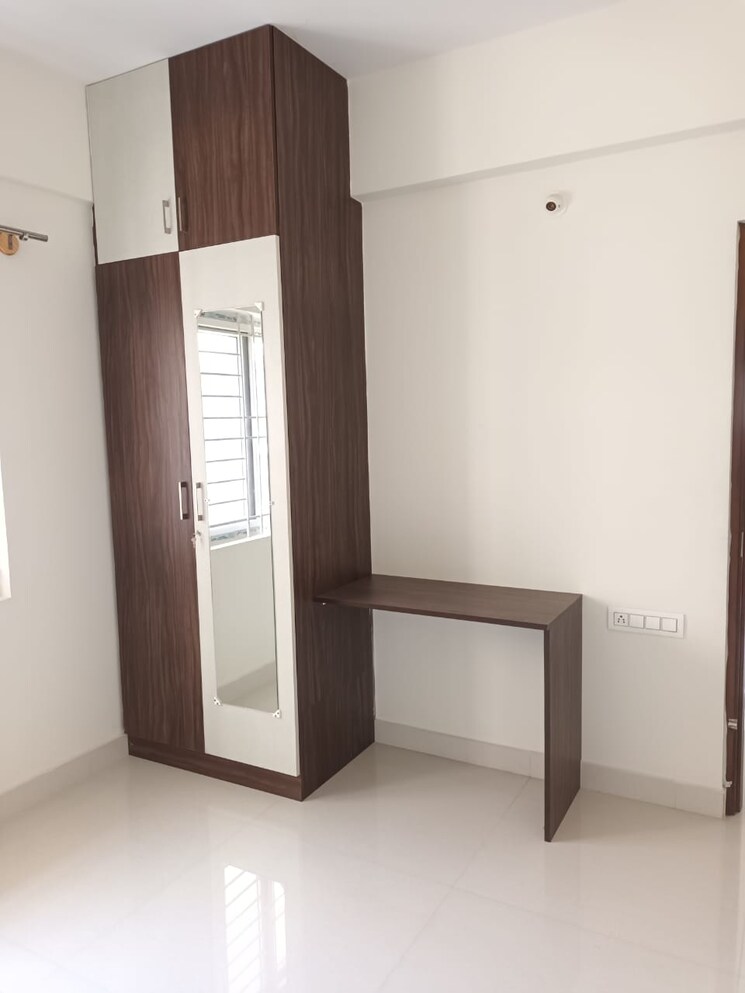 Room, harlur 3 Bedroom 2300 Sq.Ft. Apartment In Harlur Bangalore 9508455