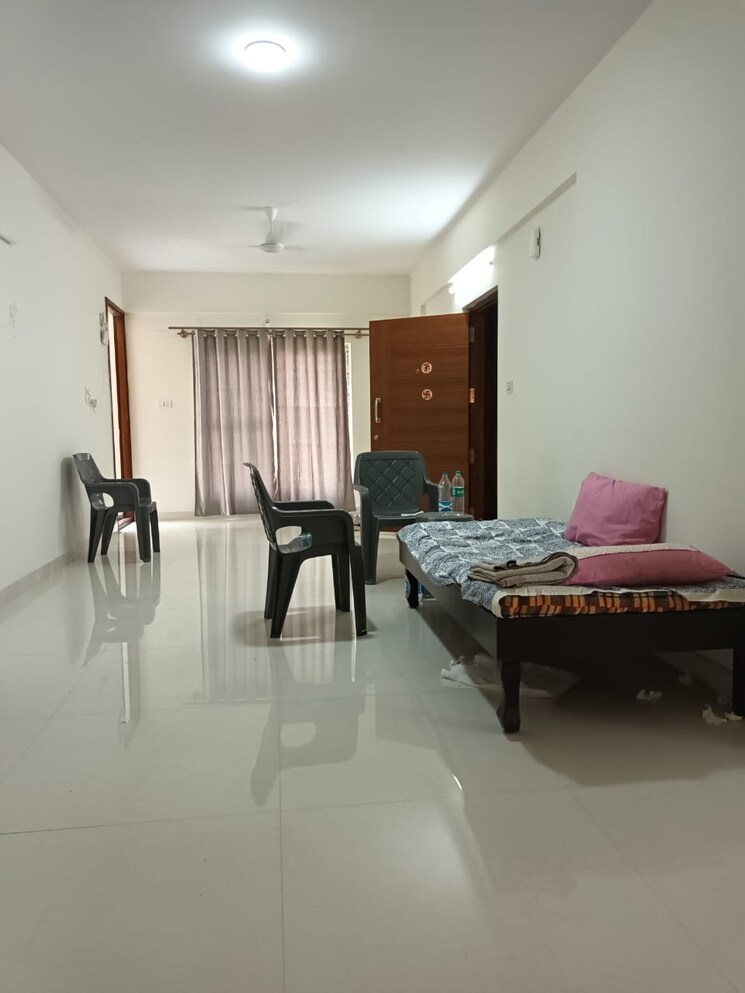 Master Bedroom, harlur 3 Bedroom 2300 Sq.Ft. Apartment In Harlur Bangalore 9508455