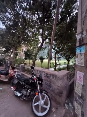 4 BHK Independent House – Garden View at Vasundhara Sector 1 - for Sale