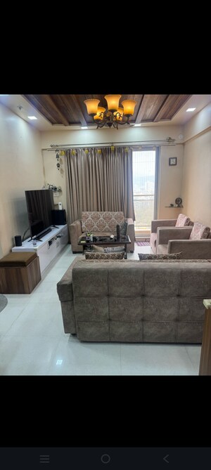 Master Bedroom in 2 BHK Apartment at Laxmi Narayan Residency, Vartak Nagar – for Rent