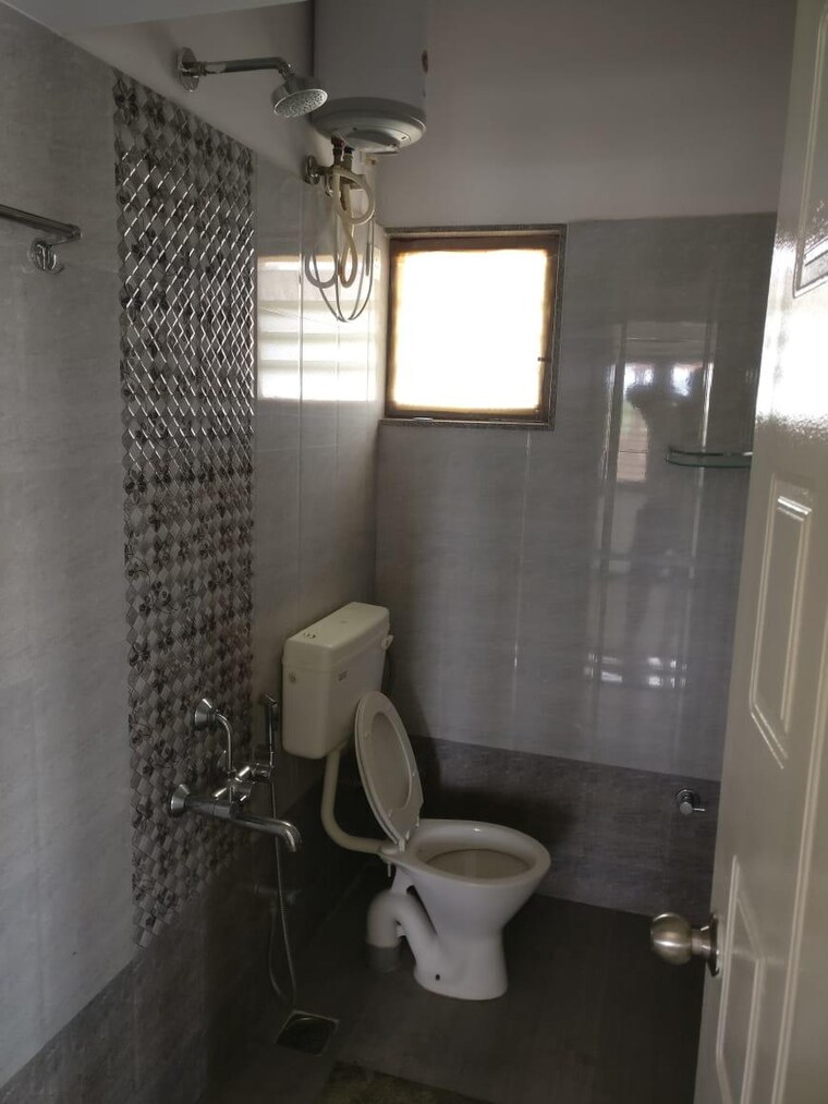 Bathroom, rt nagar 1 Bedroom 850 Sq.Ft. Independent House In Rt Nagar Bangalore 9508479