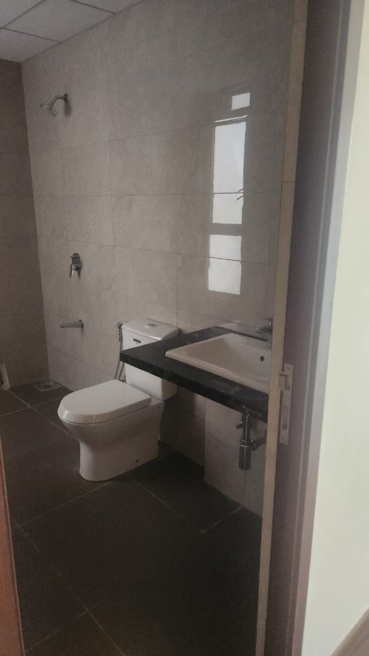 Bathroom, omaxe-forest-spa 4 Bedroom 4150 Sq.Ft. Apartment In Sector 93b Noida 9508486