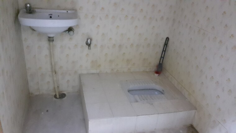 Bathroom, rt nagar 1 Bedroom 870 Sq.Ft. Independent House In Rt Nagar Bangalore 9508483