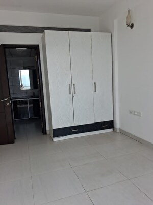 Master Bedroom in 4 BHK Apartment at Kalpataru Vista, Sector 128 – for Rent