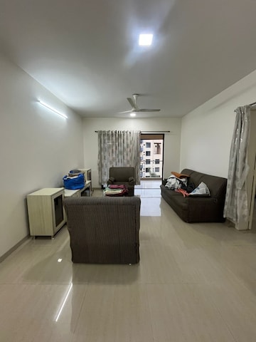 2 BHK Apartment For Rent in Clover Acropolis, Viman Nagar