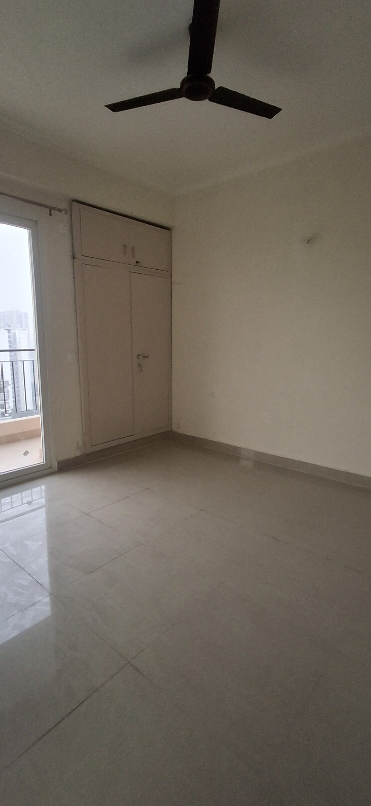 undefined, amrapali-crystal-homes 3 Bedroom 1375 Sq.Ft. Apartment In Sector 76 Noida 9508521