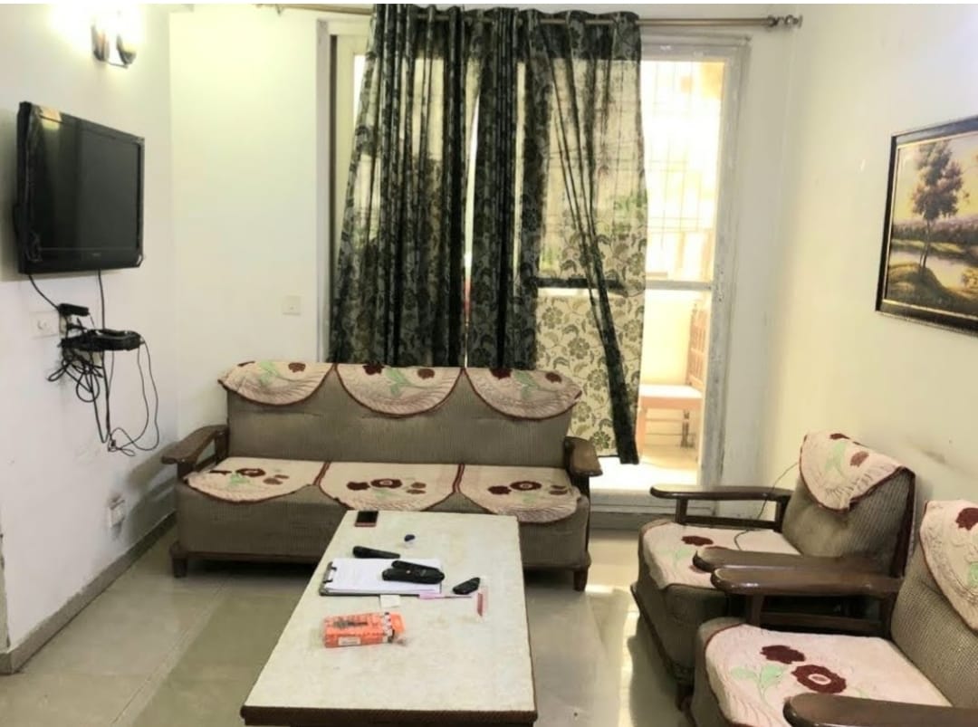 2 BHK Apartment For Rent in Nimbus The Hyde park