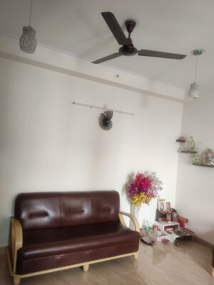 Furnished Amenities in 2 BHK Apartment at Gaur City 7th Avenue, Sector 4 Greater Noida – for Rent