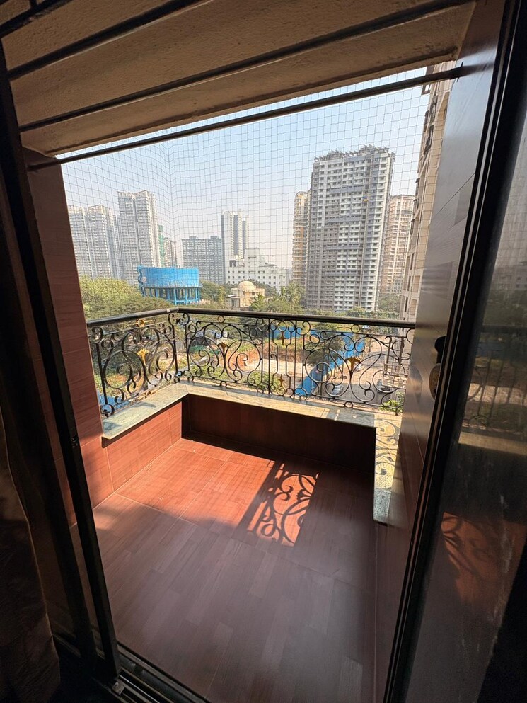 Kitchen, neelkanth-heights-shivai-nagar 2 Bedroom 894 Sq.Ft. Apartment In Shivai Nagar Thane 9508571