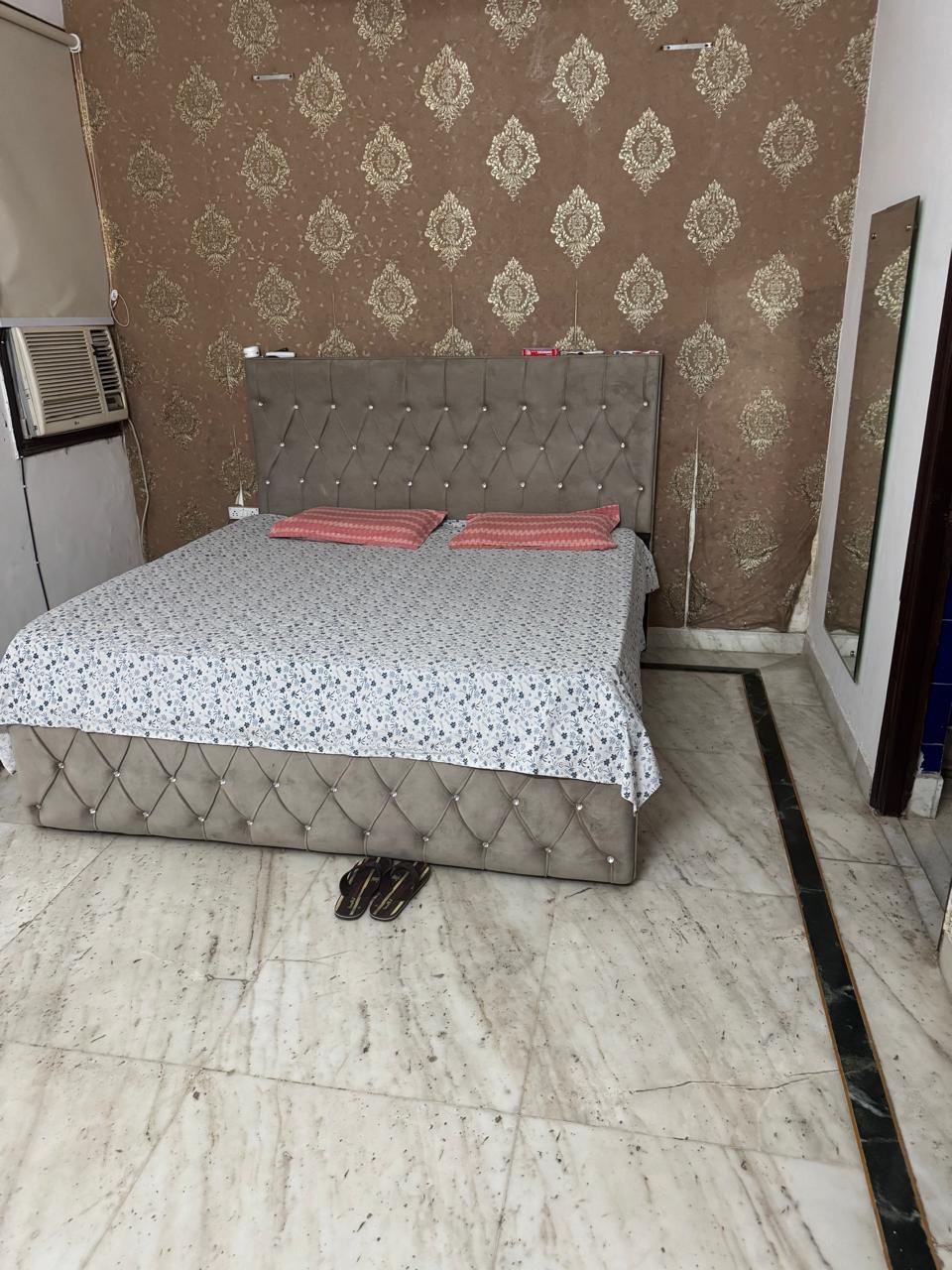 3 BHK + Extra Room Apartment For Rent in Orchid Petals